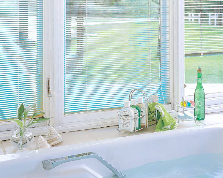 洗面 バスルームにおすすめのカーテン 友安製作所 カーテン シェード通販 スタイルダート